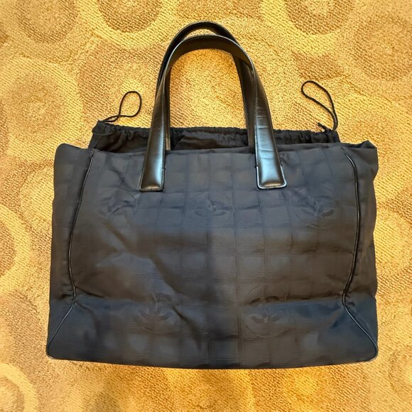 Chanel Travel Line Black Logo Embossed Nylon Tote Bag - Excellent Condition - Picture 3 of 5